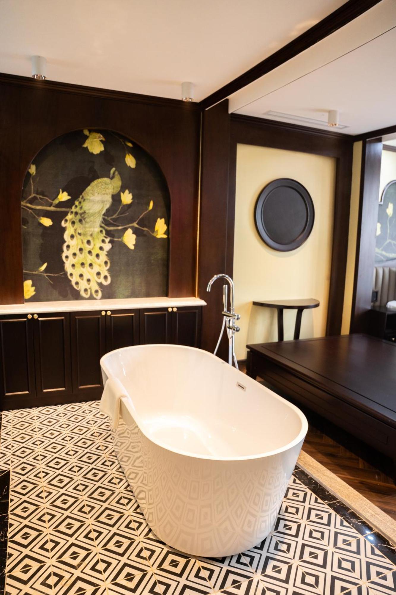 Legacy Hill Resort & Villas Hoa Binh Экстерьер фото
