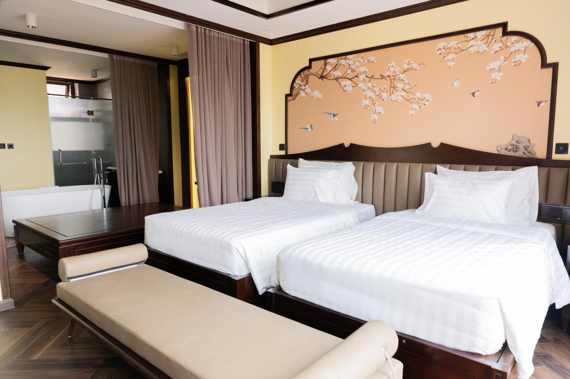 Legacy Hill Resort & Villas Hoa Binh Экстерьер фото